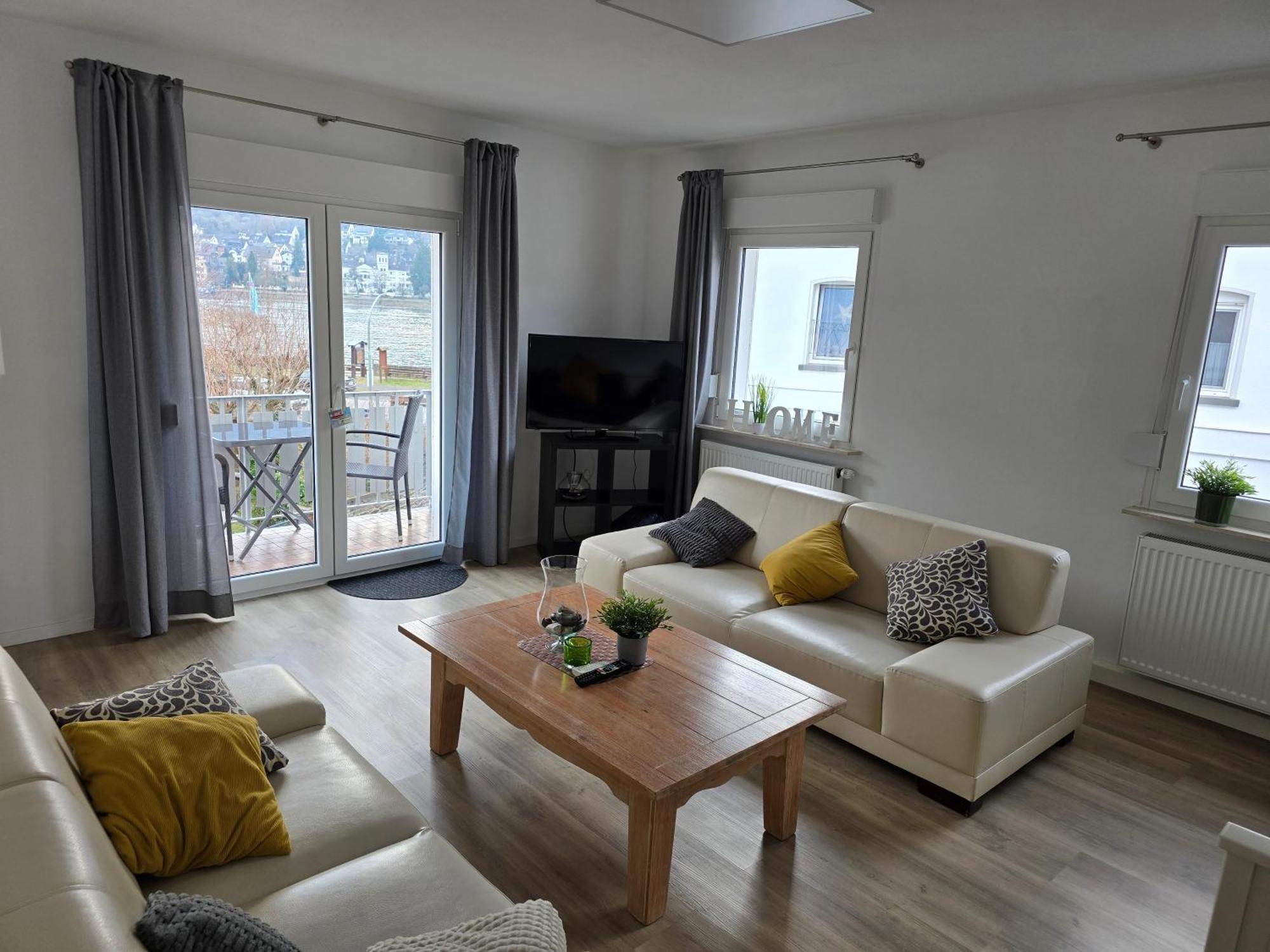 Ferienhaus Steigrhein Filsen 外观 照片